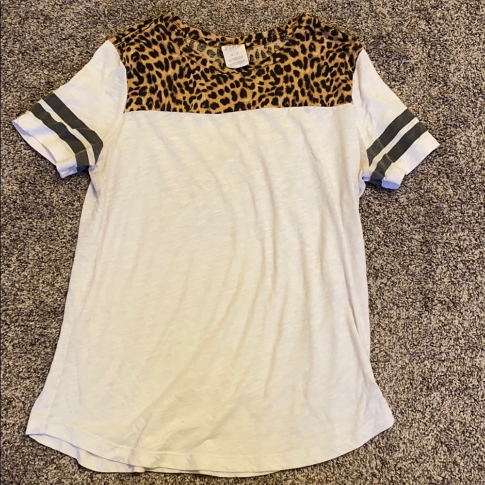 Vicotria secret perfect leggings cheetah print top